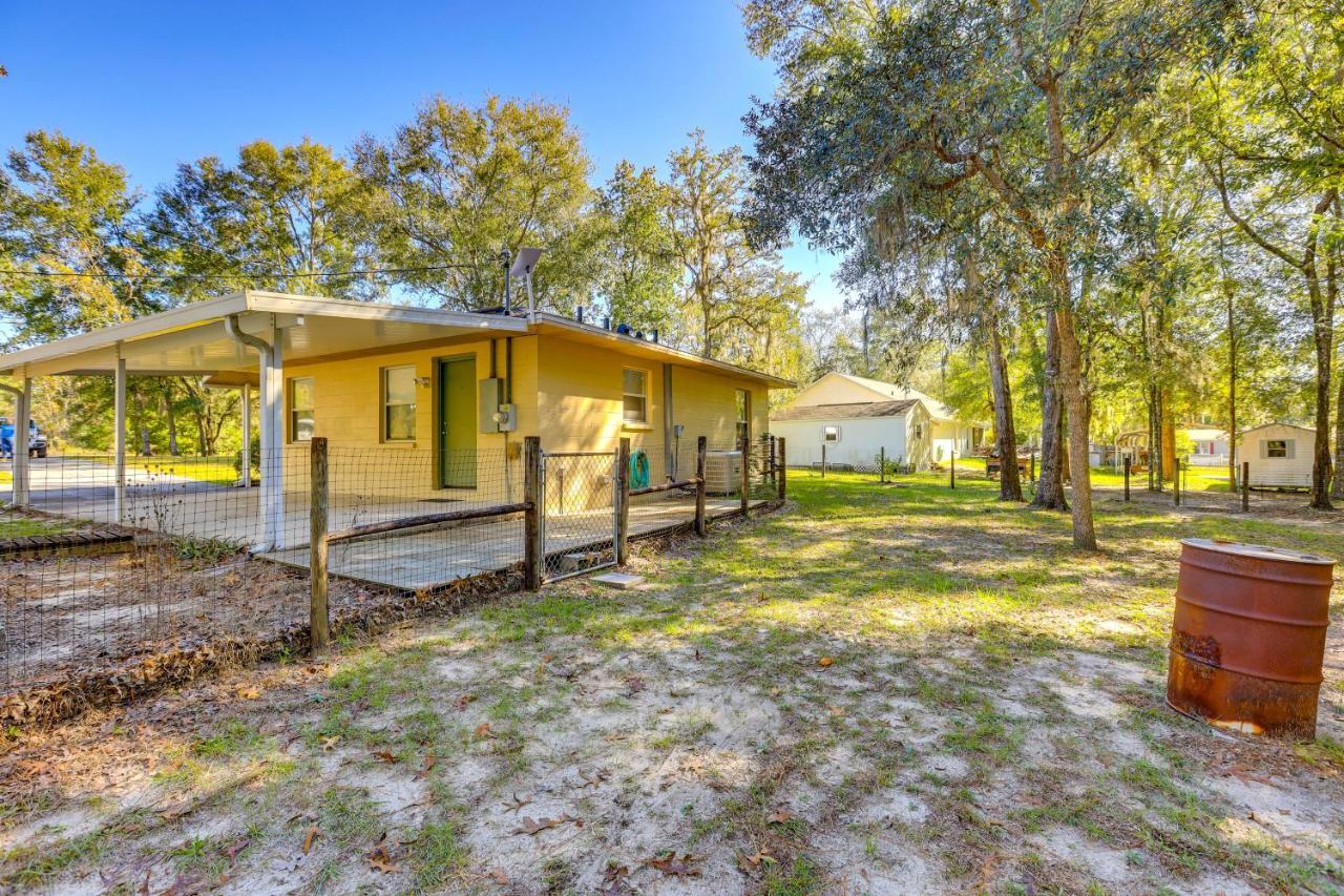 Williston Home With Yard 6 Mi To Devils Den Spring Exterior photo